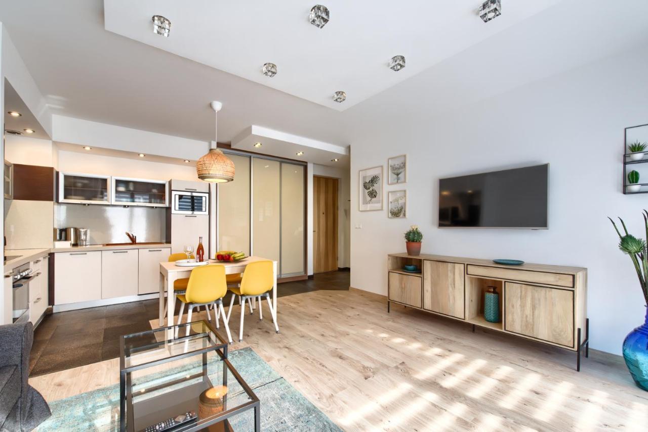 City Center Apartament Parking By Impero Πόζναν Εξωτερικό φωτογραφία