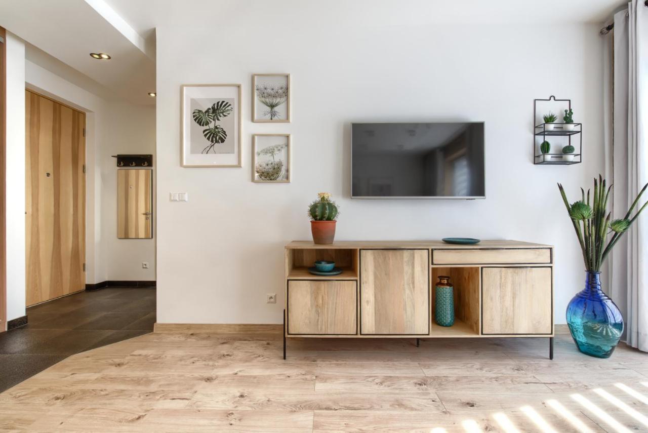 City Center Apartament Parking By Impero Πόζναν Εξωτερικό φωτογραφία